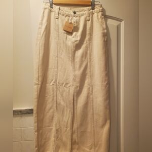NWT Women's Cream Maxi Skirt w Front Slit
